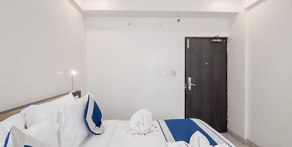 Hotel Syona Residency à Lucknow Extérieur photo
