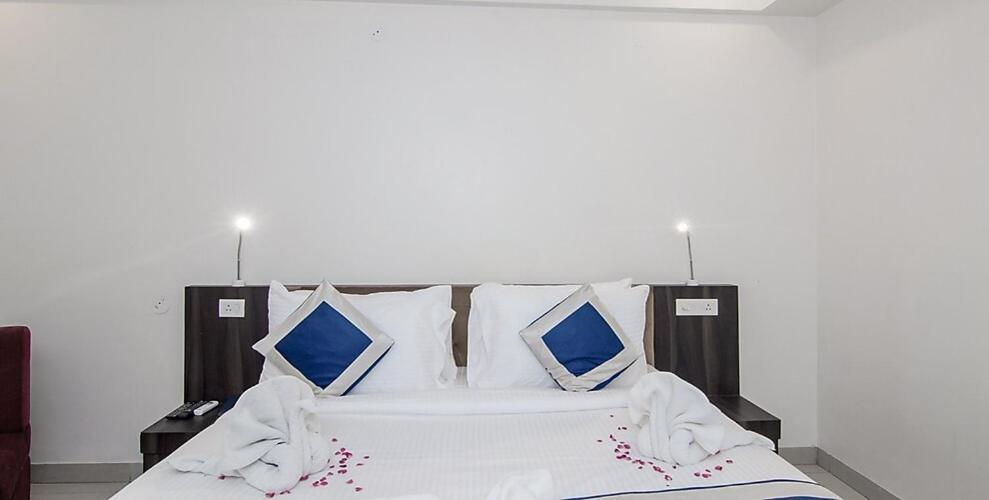 Hotel Syona Residency à Lucknow Extérieur photo