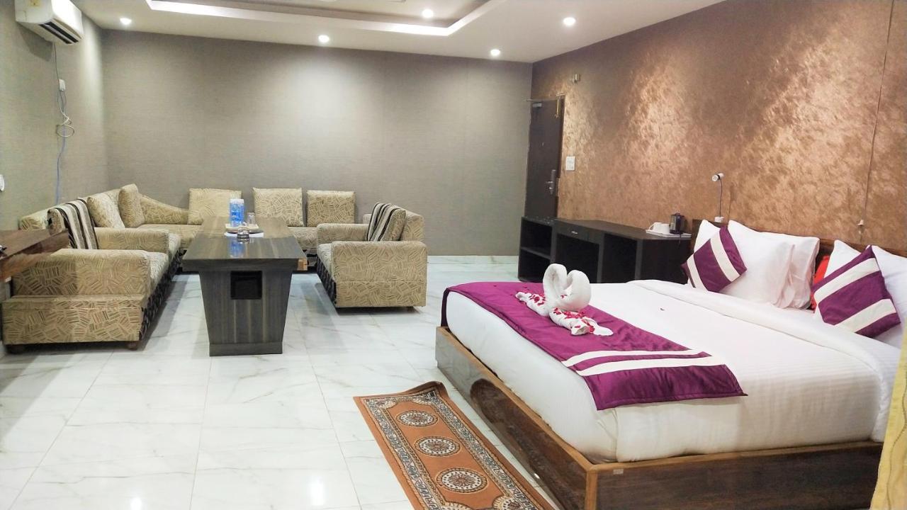Hotel Syona Residency à Lucknow Extérieur photo