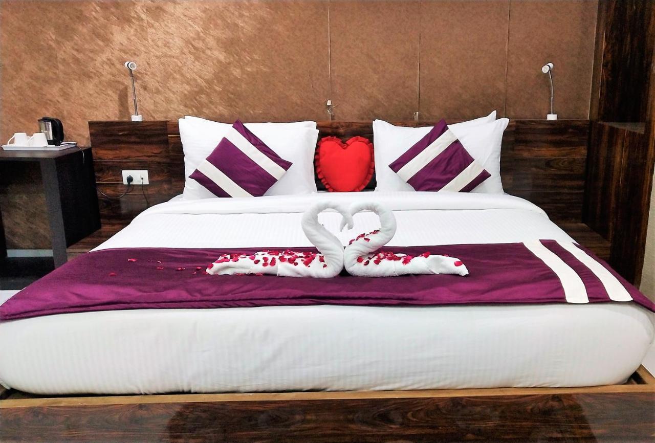 Hotel Syona Residency à Lucknow Extérieur photo