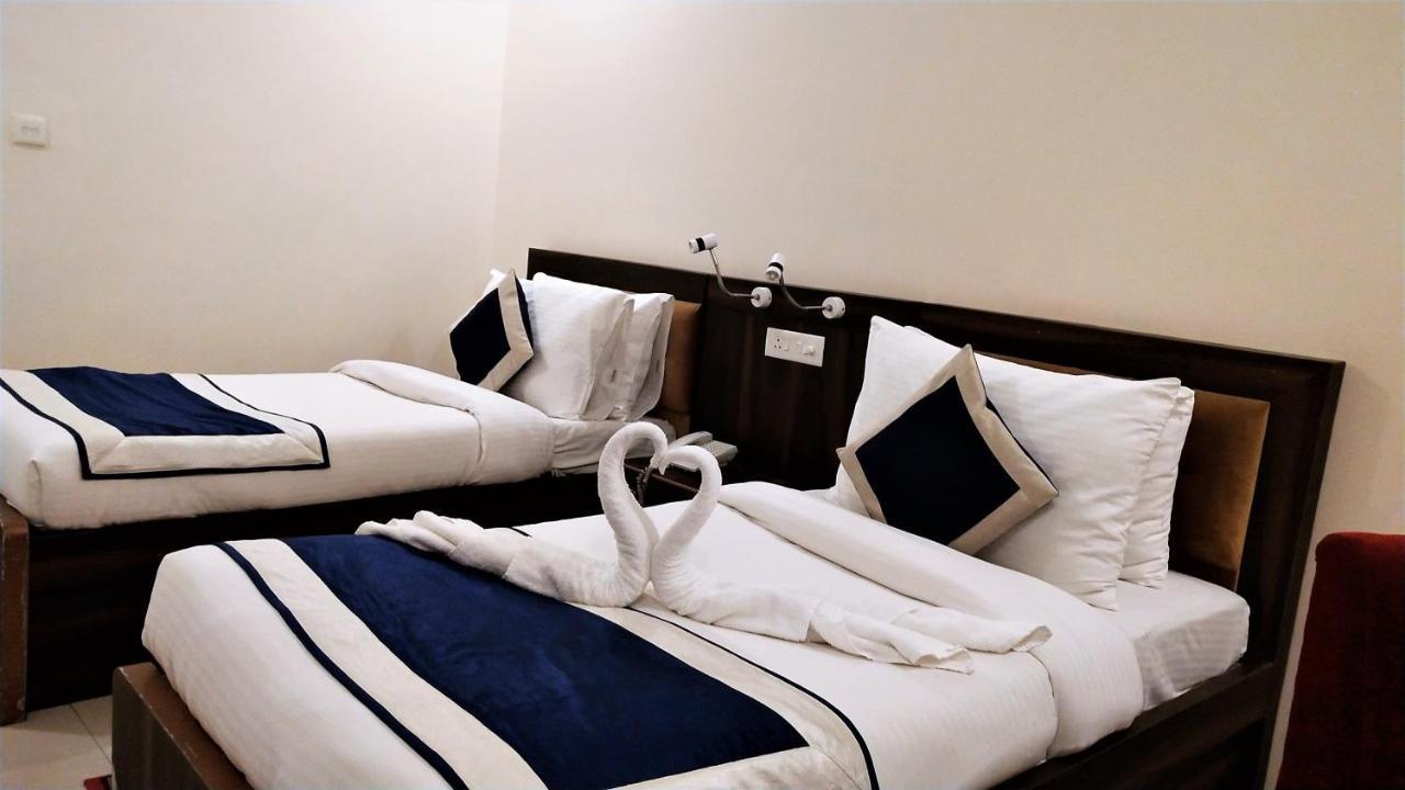 Hotel Syona Residency à Lucknow Extérieur photo